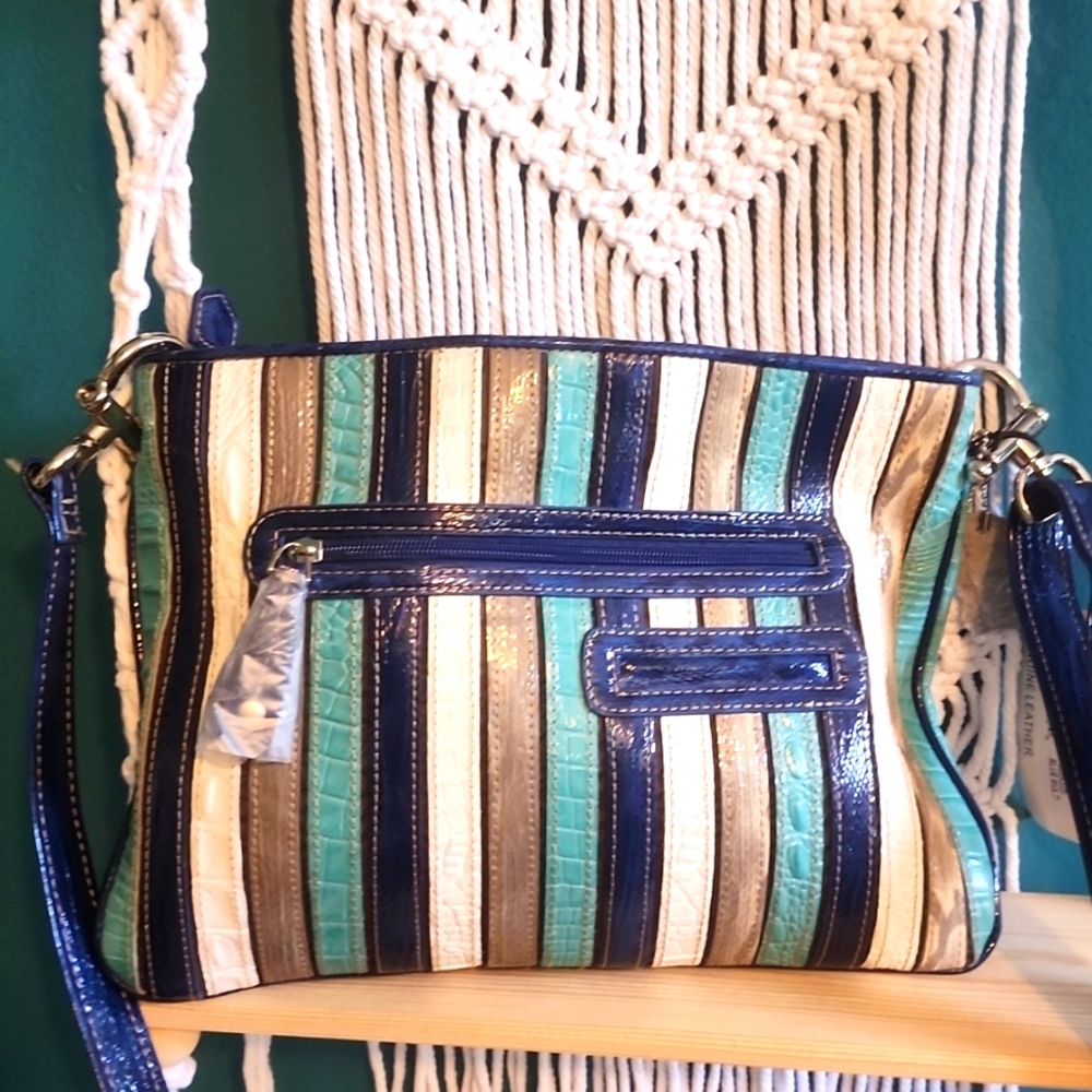 Madi Claire crossbody